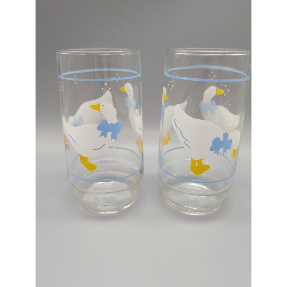 Country Geese Duck Blue Ribbon Bow 6” Tall Drinking Glass Set of 2 Vintage Libby